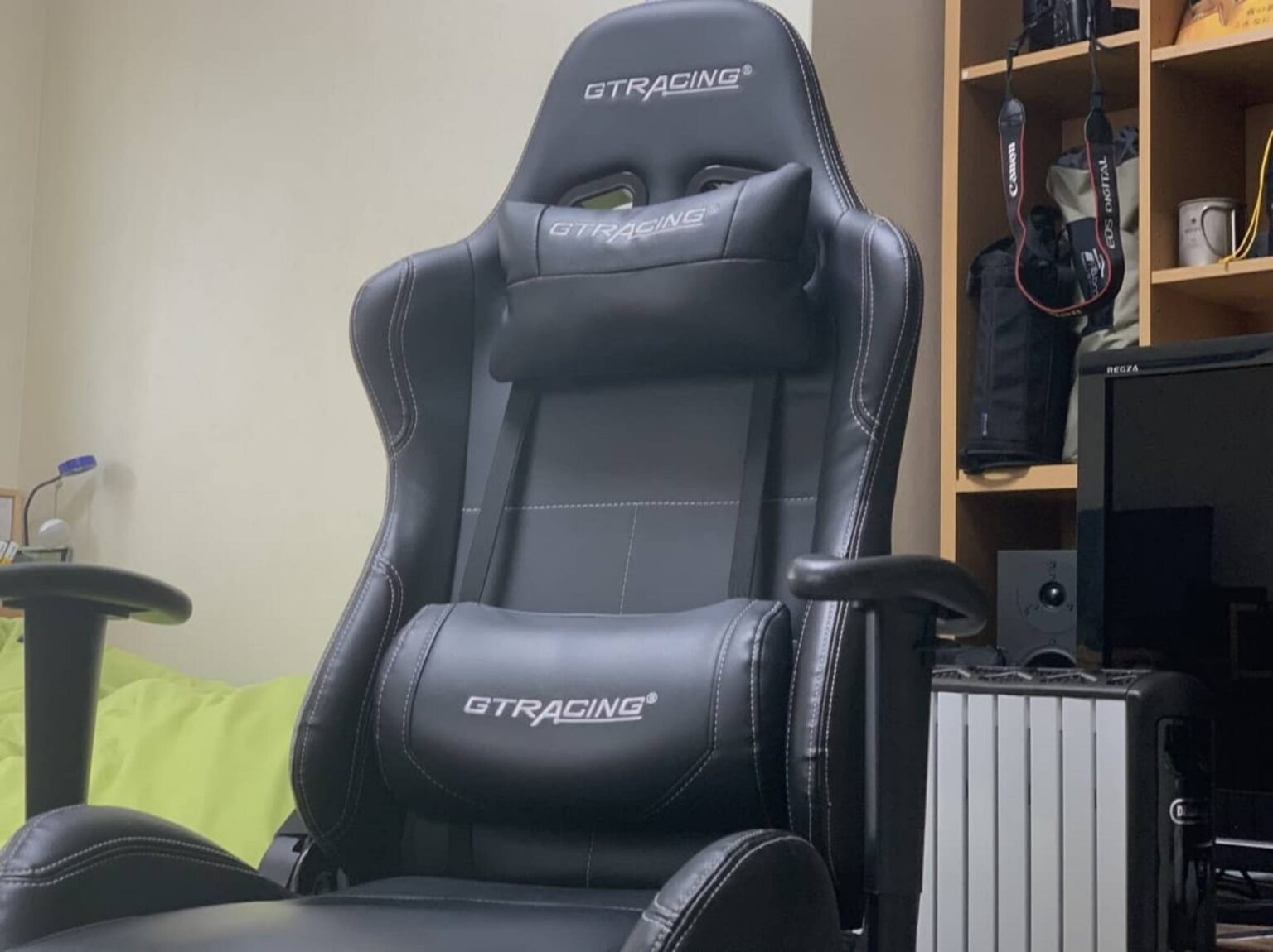 【2年使用レビュー】超快適！GTRACINGのゲーミングチェアを2年使ってみた感想・メリット・耐久性【GTBEEblack評価レビュー