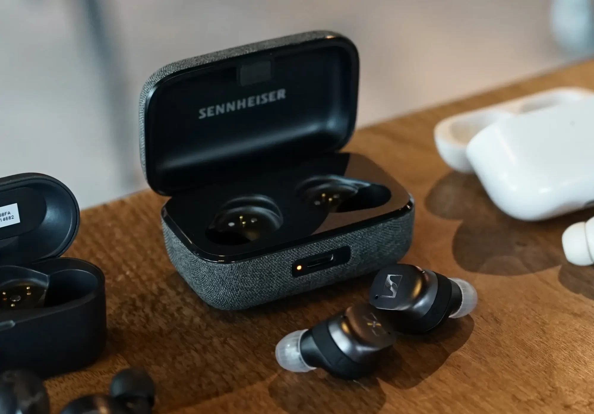 レビュー】有線モニターの音がする「Sennheiser MOMENTUM True