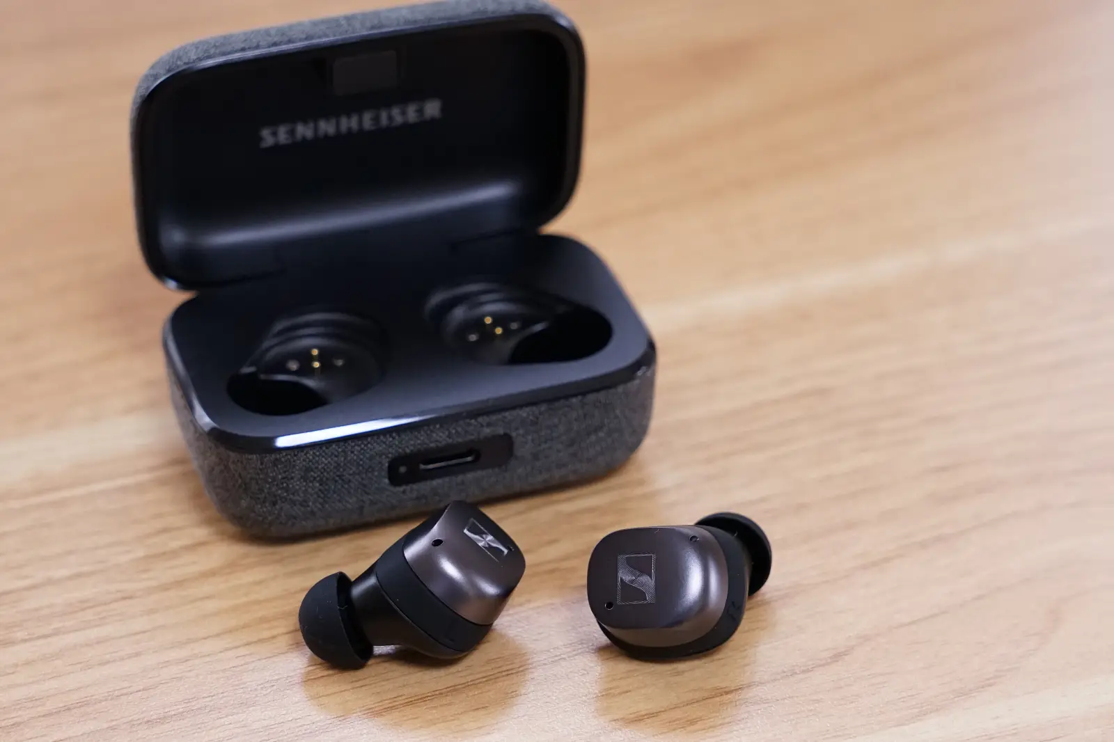 レビュー】有線モニターの音がする「Sennheiser MOMENTUM True